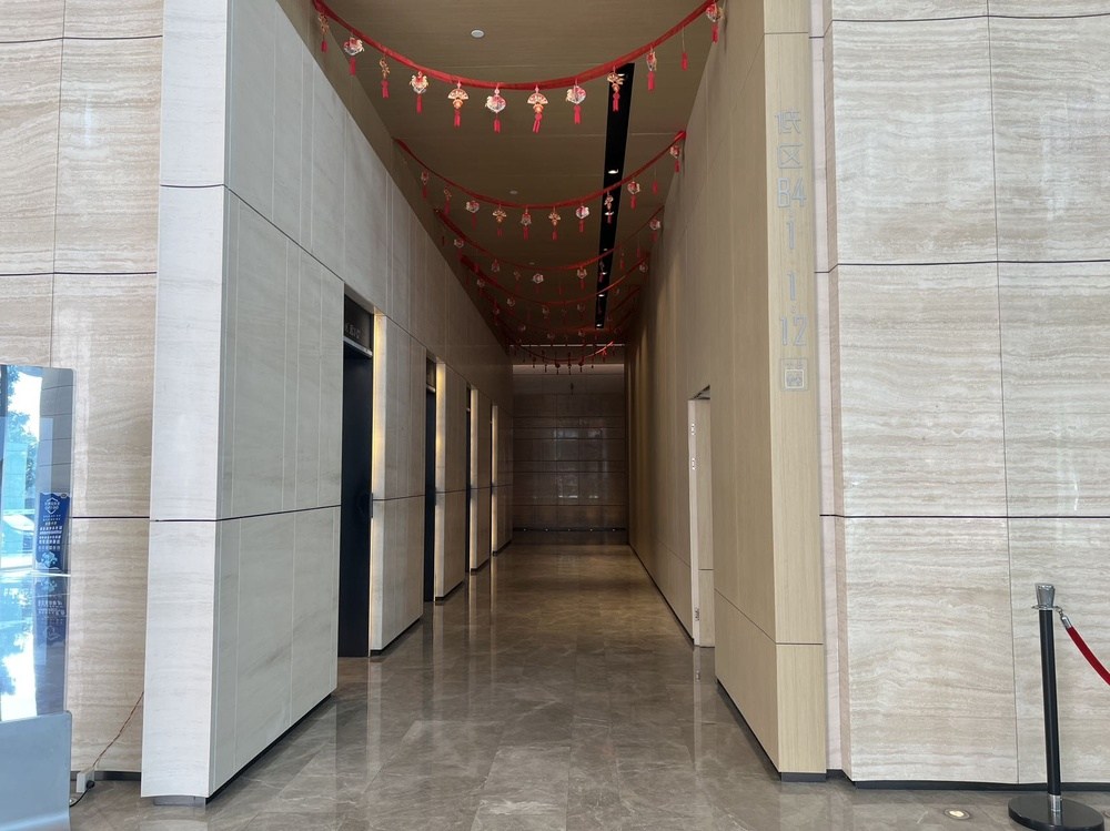 电梯厅1